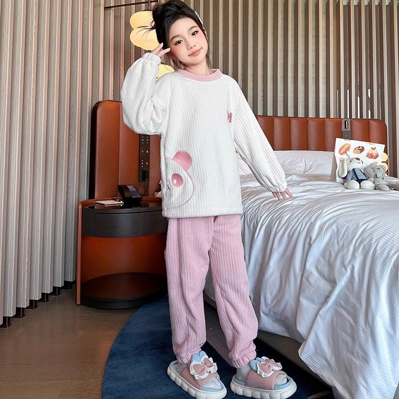 冬季新款女童珊瑚绒睡衣套装中大童保暖加绒加厚法兰绒儿童家居服
