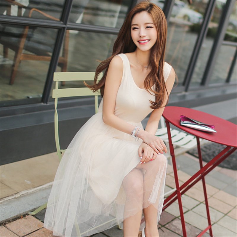 2024年蕾丝打底裙网纱连衣裙女夏中长款修身吊带纱裙蓬蓬裙背心裙