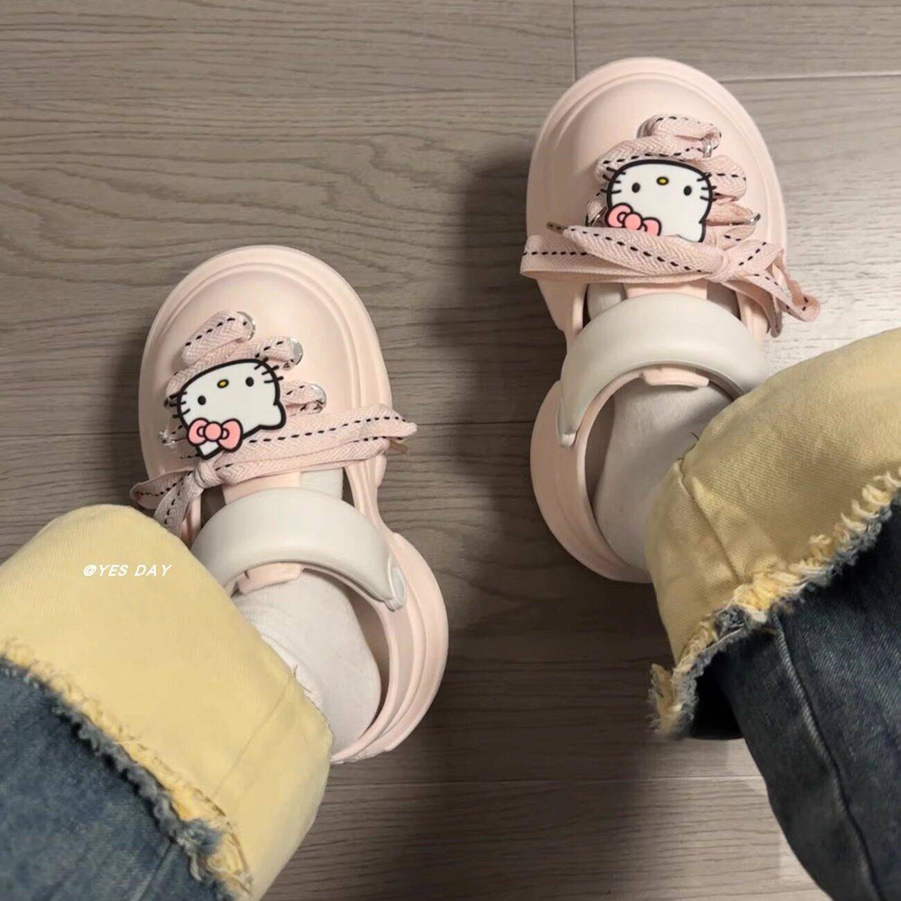 好货可爱凯蒂猫松糕厚底洞洞鞋女2025夏季新款小个子防滑沙滩包头
