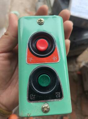 可维修KOSI LA20-3H控制按钮开关，，绿色铁壳带红议价