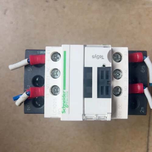 可直流接触器LC1D32BDC24V、LC1D25BDC
