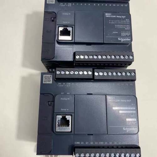 可维修可编程控制器，型号TM221C24R，实物图，成色如图
