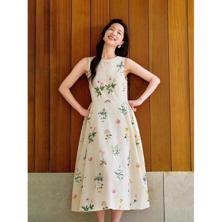 品牌剪标甜美植物碎花背心连衣裙2026夏新款茶歇印花无袖花苞长裙