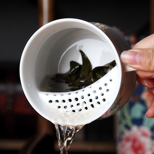 荷花手绘杯景德镇陶瓷过滤泡茶杯办公会议家用礼品杯可定制LOGO