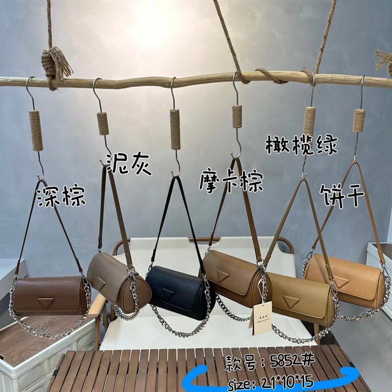 美拉德系链条小包包女新款韩版时尚圆筒包潮款质感单肩斜挎枕头包