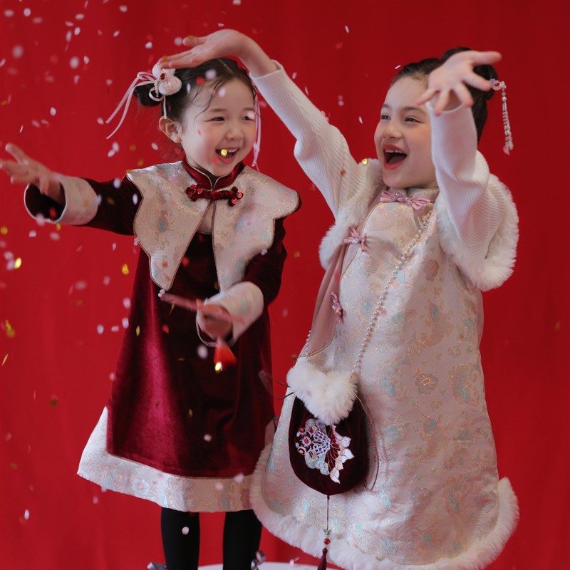 女童旗袍24秋冬新款儿童圣诞新年中国风复古改良旗袍裙女孩连衣裙