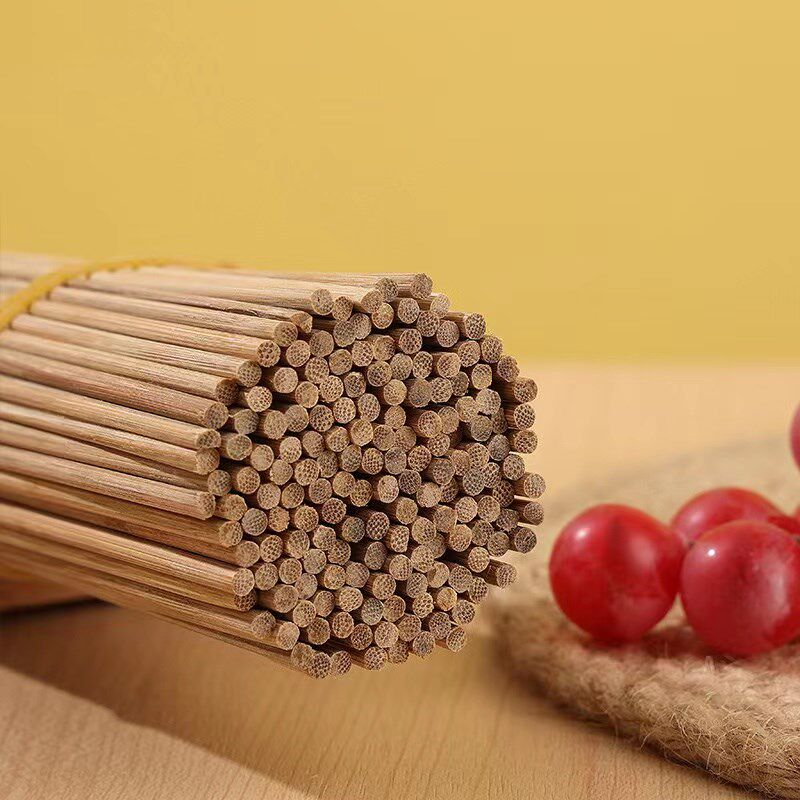 整箱批 发广东特硬碳化竹签烧烤串串香羊肉串烤肉糖葫芦商用油签,户外/登山/野营/旅行用品,竹签,淘宝优惠券,粉丝福利购,淘宝优惠卷