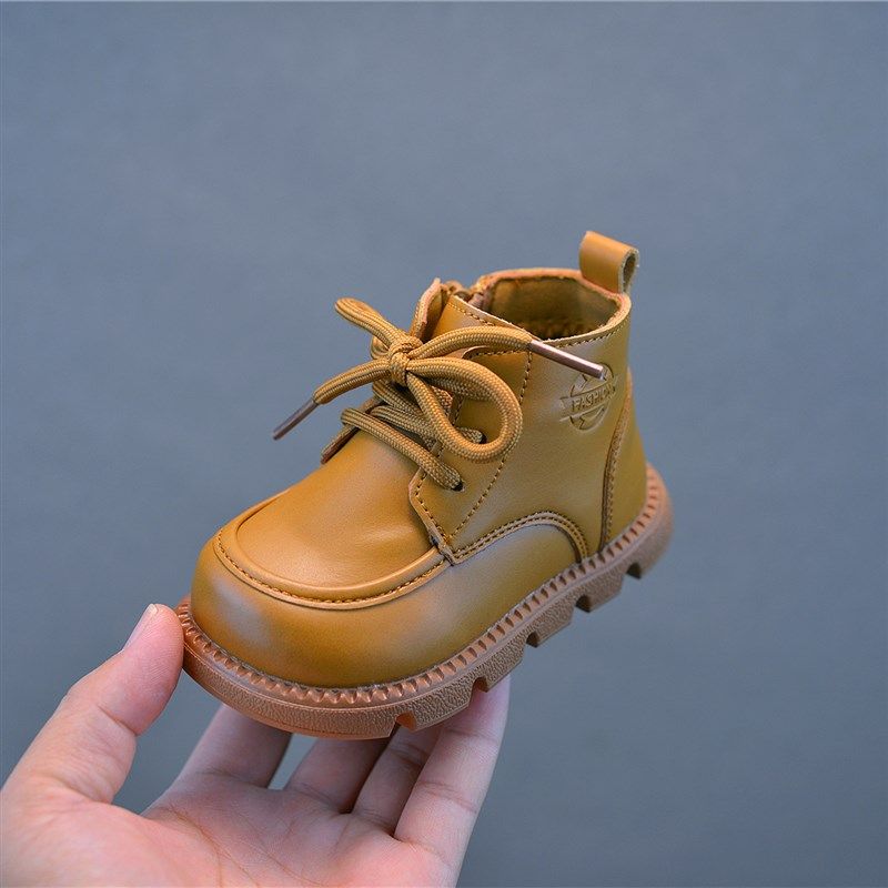 儿童马丁靴女童靴子男童短靴软底加绒婴儿学步鞋宝宝鞋子冬季皮靴