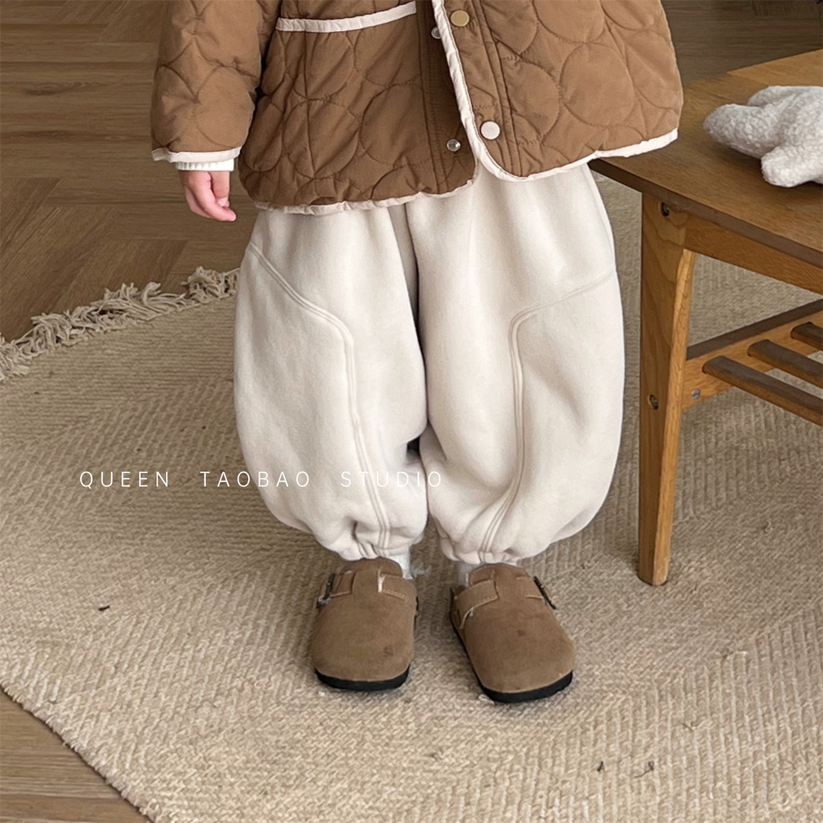 儿童裤子韩版冬季新品女童纯色加绒运动裤宝宝百搭洋气灯笼卫裤