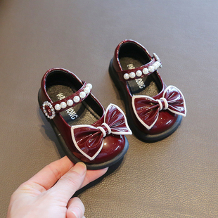 春秋季女宝宝周岁鞋子1一2v岁红色小童公主单鞋防滑软底婴儿学步