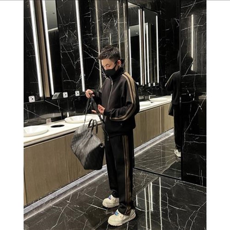 欧货男士新款套装外套裤子运动休闲两件套青年情侣宽松时尚套装