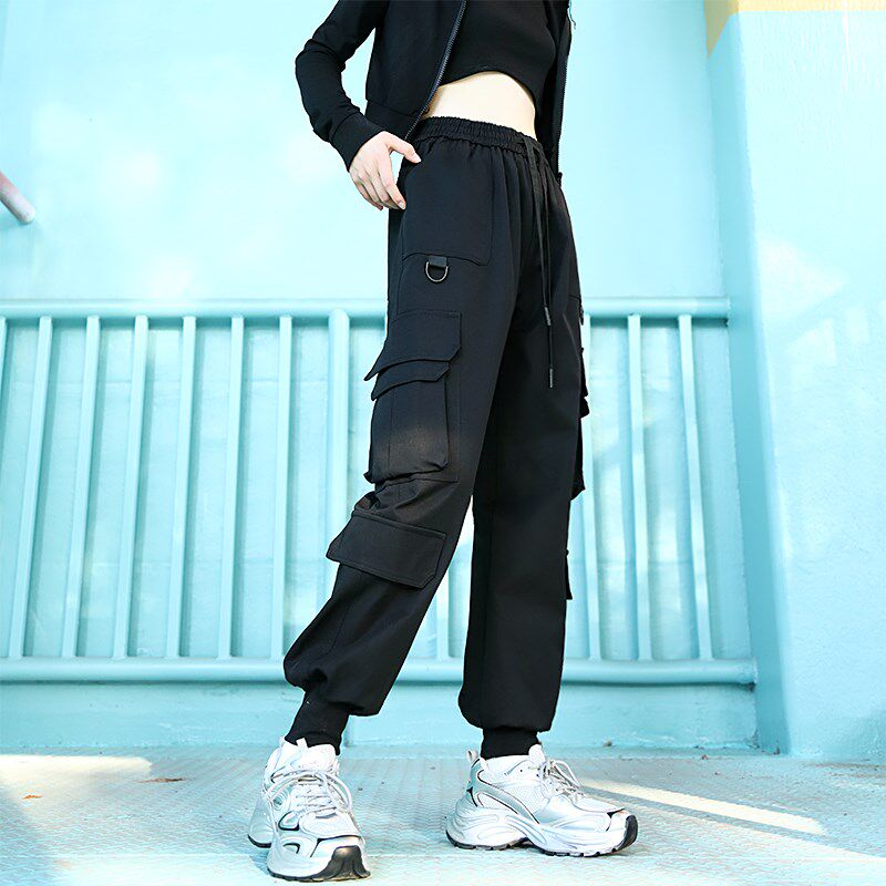 户外登山防风防水黑色工装裤女春秋冬2024新款酷飒风小个子束脚裤