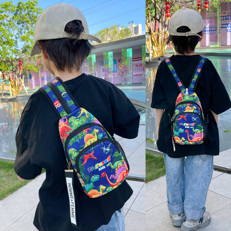 男童恐龙小背包侏罗纪多功能斜挎包胸包小学生外出旅游轻便迷你包