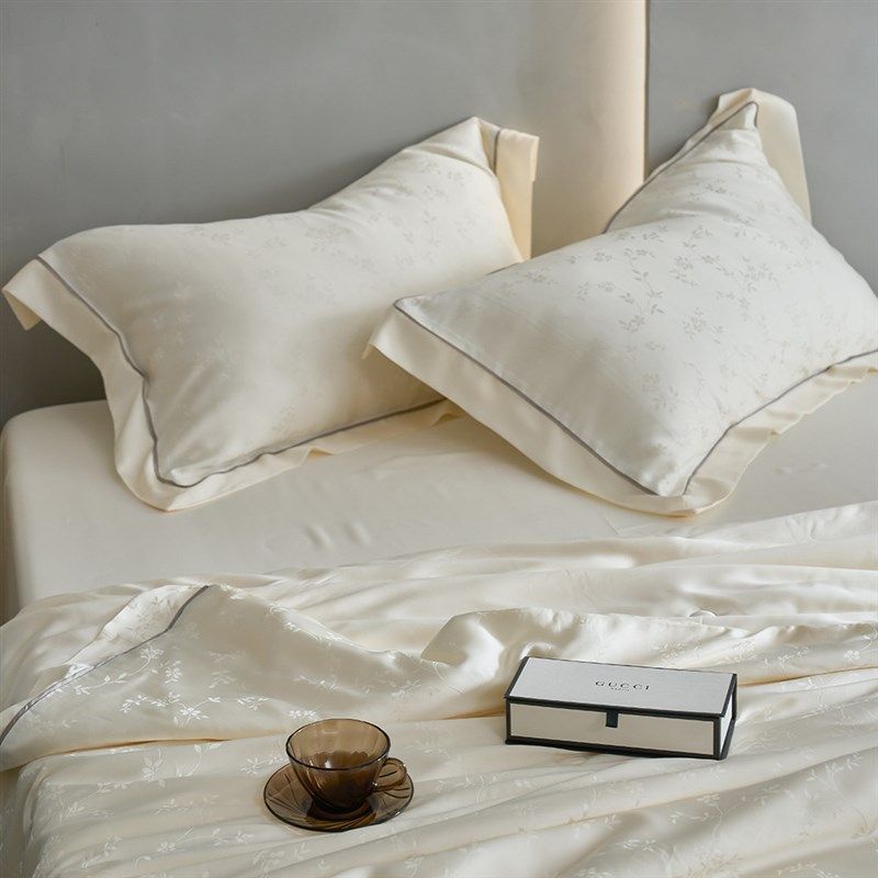 轻奢凉感60支天丝蚕丝夏被四件套高端夏季空调被可送礼宽边枕套,床上用品,床品套件/四件套/多件套,淘宝优惠券,粉丝福利购,淘宝优惠卷