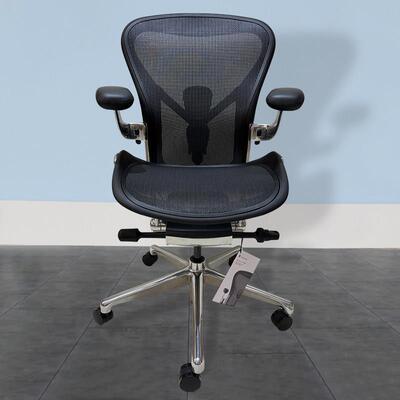 Herman Miller Aeron 2代赫曼米勒人体工学椅久坐电竞办公椅椅子