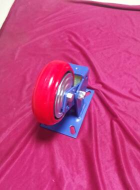 6寸黑白红色聚氨酯包铁芯减震定万向脚轮