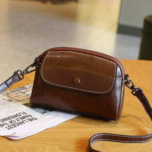 包包2024新款妈妈真皮女包时尚手机包百搭单肩斜挎包休闲迷你小包