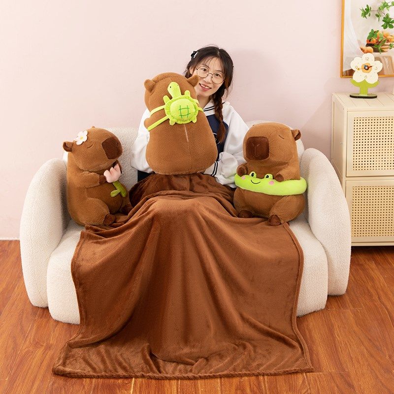 抱枕被子两用抱睡公仔卡皮巴拉玩偶汽车床上靠枕靠垫二合一空调被,玩具/童车/益智/积木/模型,毛绒/玩偶/公仔/布艺类玩具,淘宝优惠券,粉丝福利购,淘宝优惠卷