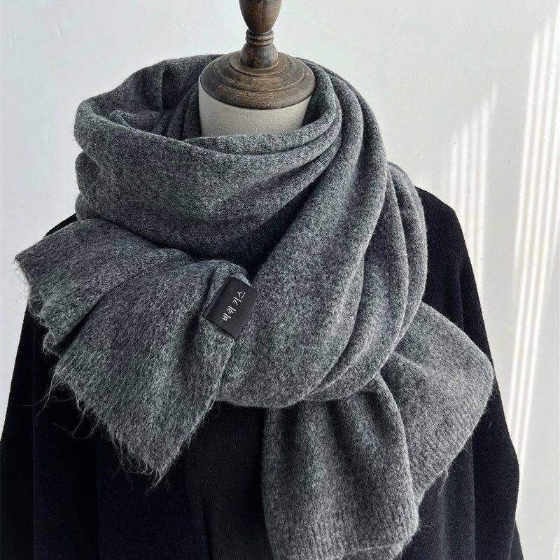 韩版冬季女纯色深灰色大围巾披肩两用轻薄款柔软时尚气质日系围脖