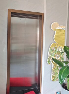 电梯厅间贴纸一梯一户门口卧室墙面装饰房间布置高级感入户摆挂件