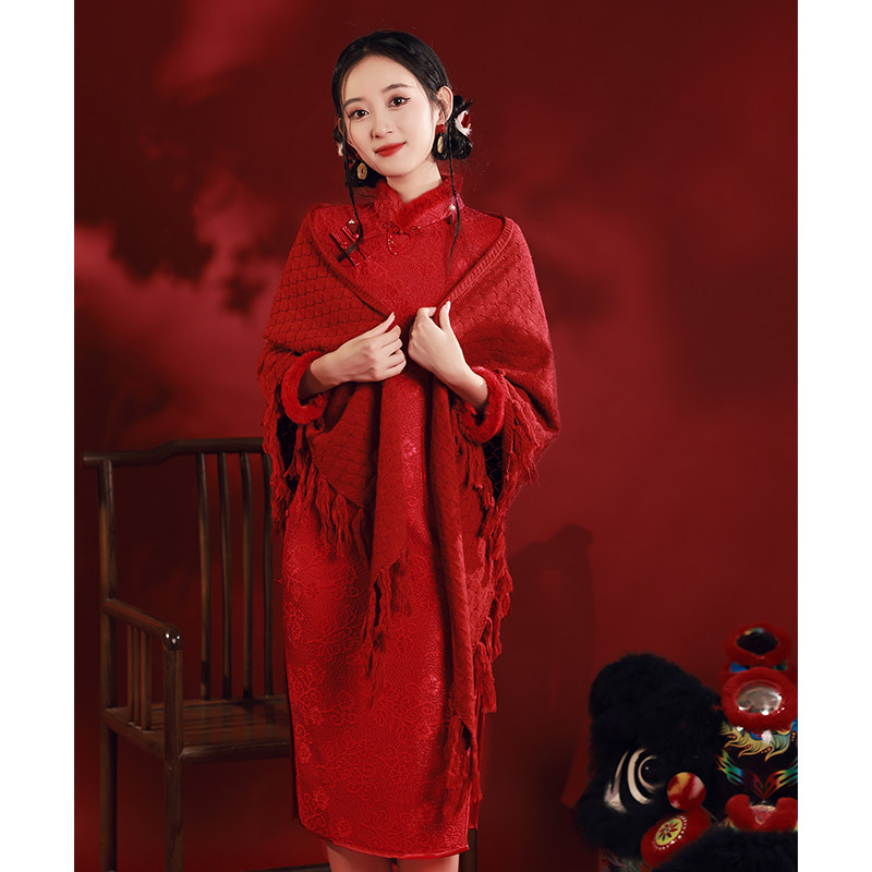 红色披肩妈妈旗袍外搭婚礼斗篷秋冬披风敬酒服新娘结婚三角巾春季