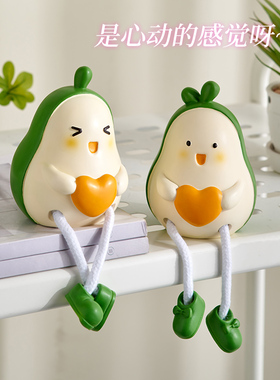 可爱情侣吊脚娃娃小摆件家居卧室装饰品客厅展柜洞洞板墙上置物架