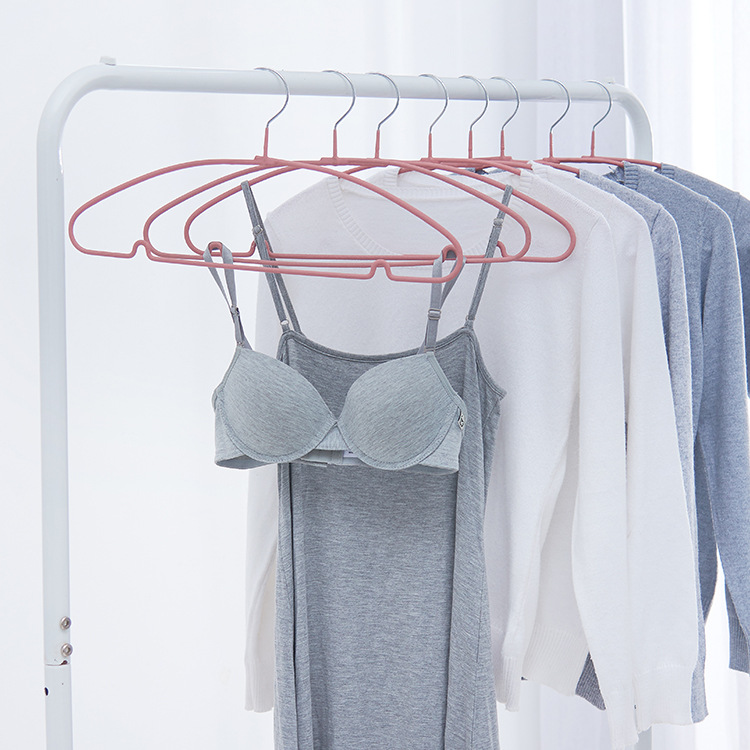依特利旗下优豪金属衣架弧形不变形不凸肩磨砂防滑无痕衣架衣挂