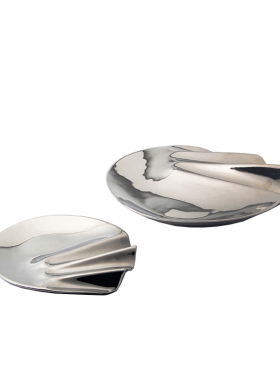 现代陶瓷电镀银色果盘样板房间售楼处客厅茶几托盘装饰品