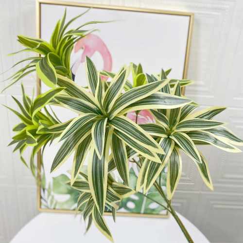 3叉百合竹仿真绿植婚庆酒店装饰家居软装假花金边百合竹