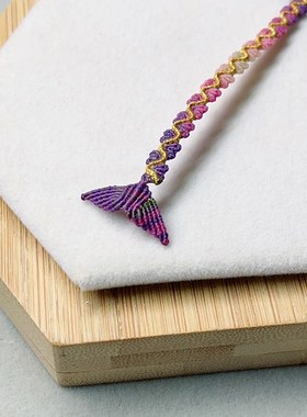 彩虹糖也可以有鱼尾巴 小心心手绳 春天赏花绝配 别致精细 有60+