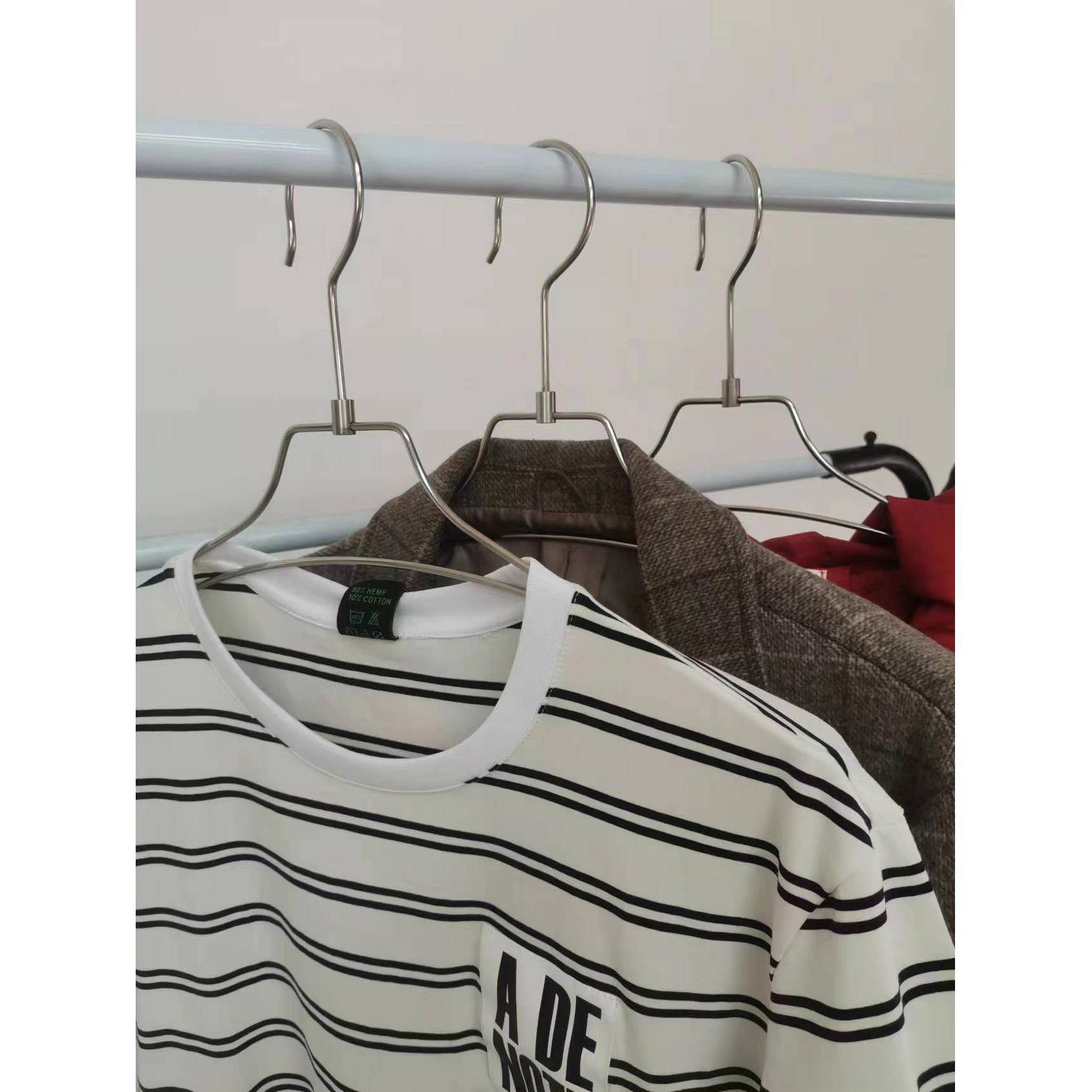 实心不锈钢衣架宽肩无痕衣架可旋转衣架挂钩家用晾衣服架子晒衣架