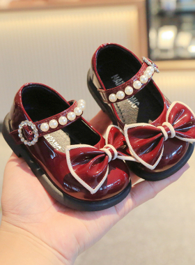 春秋季女宝宝周岁鞋子1一2岁红色小童公主单鞋Q防滑软底婴儿学步