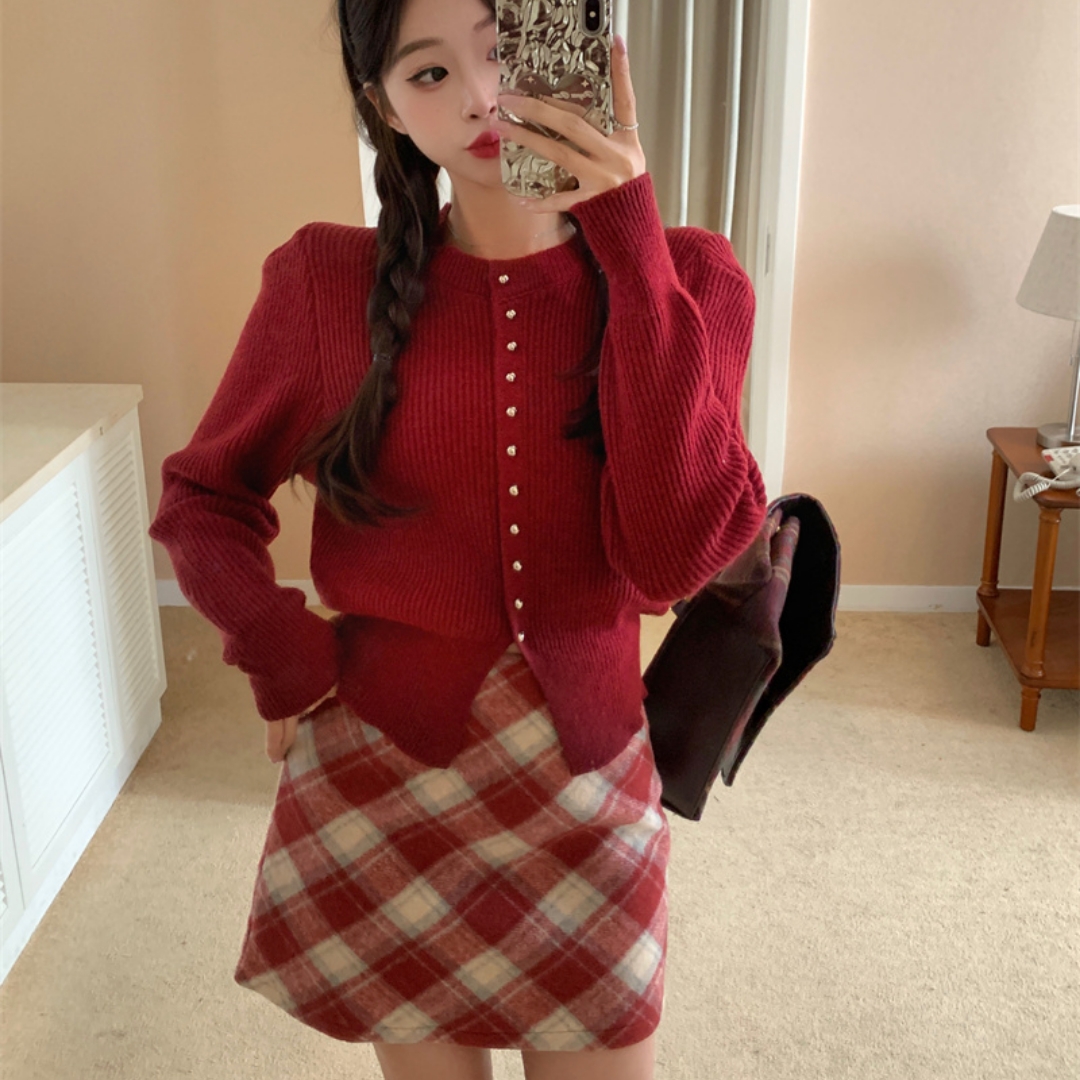 大码女装胖妹妹mm显瘦韩系气质针织打底上衣格子半裙套装女