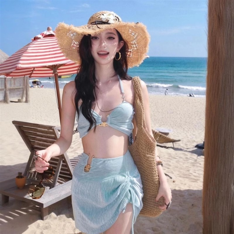 高级质感分体比基尼三件套海边度假泳衣女裙式聚拢20U25新款游泳