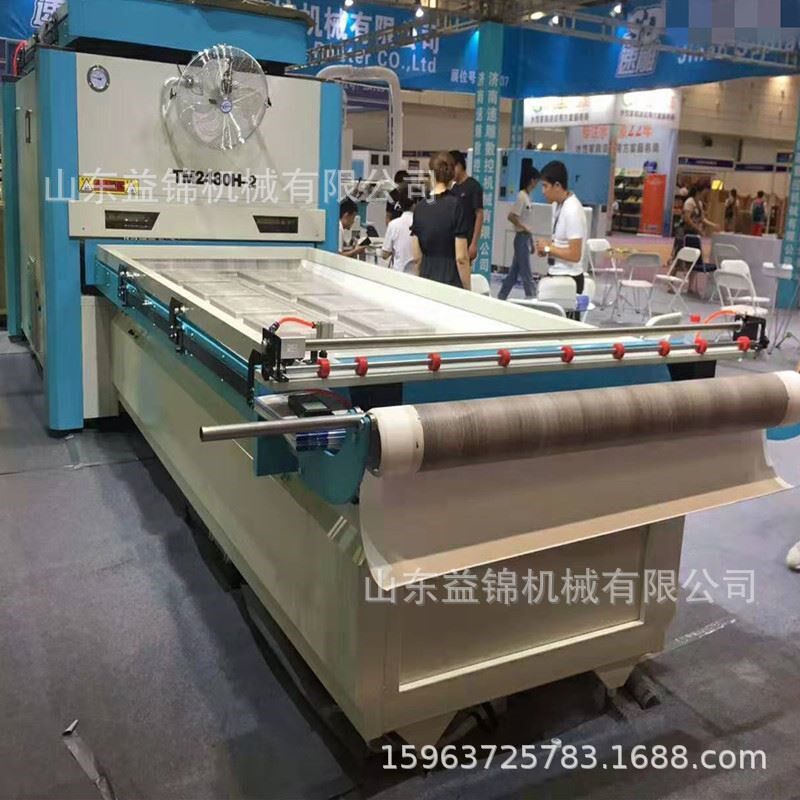 PVC相框吸塑机皮革软包大板真空覆膜机家装门板R移门免拉手吸膜机