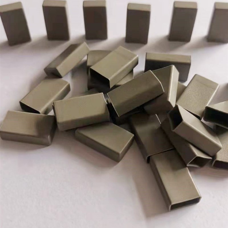绝缘帽二极管散热套帽1000只矽胶帽套TO-220AO硅胶帽套22*12*6
