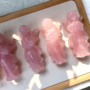 天然粉晶天使颜色粉润做工好粉晶原石雕刻祈祷天U使水晶饰品摆件