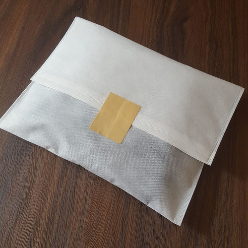 60克有贴纸可封口无纺布包装袋高档服饰礼品服装防尘收Z纳环保透