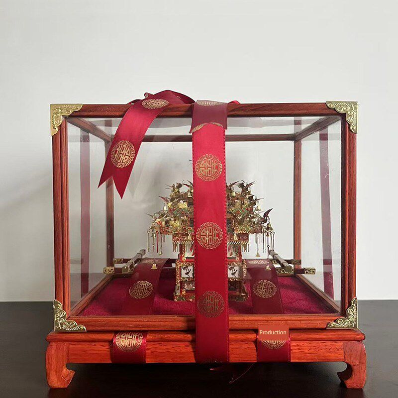 十里红妆花轿防尘玻璃罩点翠凤冠金翅鸟冠展示盒结婚X礼物拼酷拼