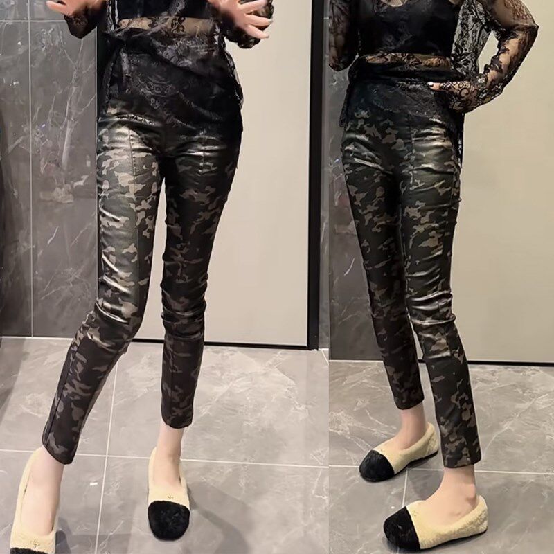 欧货秋冬新款g加绒迷彩涂层裤女松紧腰弹力显瘦时尚打底外穿九分