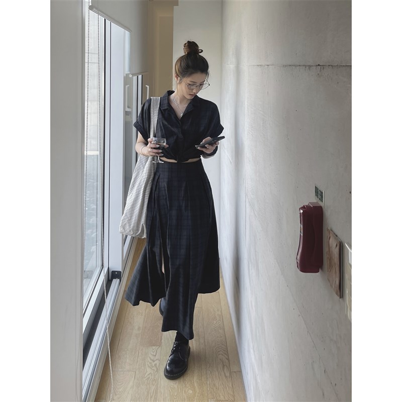 toojoys 设计感绿格子复古抽褶下摆衬衫女秋百褶长裙半身裙套装