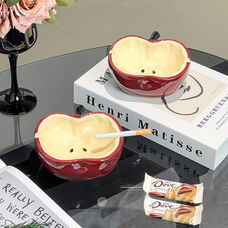 正品可爱苹果陶瓷烟灰缸家用创意带盖防飞灰客厅装饰烟缸办公高