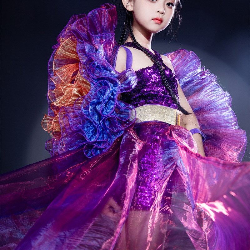 紫橙女童炫酷走秀礼服紫色纱袖闪亮片套装拖尾T台表演服儿童潮服