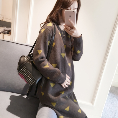 孕妇冬装2022年新款女毛衣加厚宽松孕妇连衣裙打底衫秋冬内搭圆领