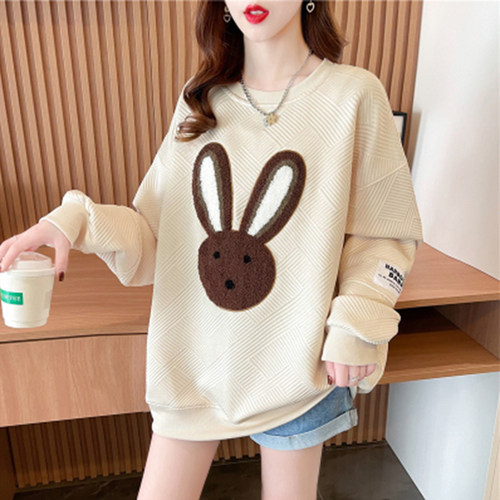 2023孕妇哺乳衣外出时尚辣妈款外穿长袖卫衣产后200斤大码喂奶衣