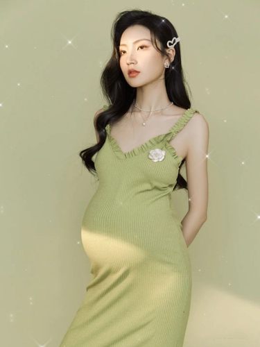 影楼新款孕妈咪拍照韩版主题衣服小清新绿色可爱摄影孕妇写真服装