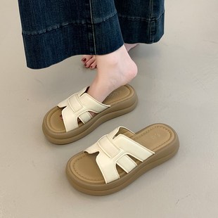 女配裙子仙女风踩屎感沙滩一字拖 41一43胖脚宽肥厚底拖鞋 大码 女鞋