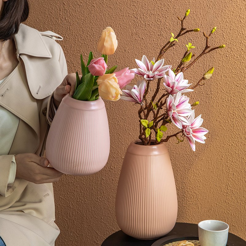 小悠家浪漫粉色系简约浮雕陶瓷收口花瓶客厅餐桌干花花插微瑕