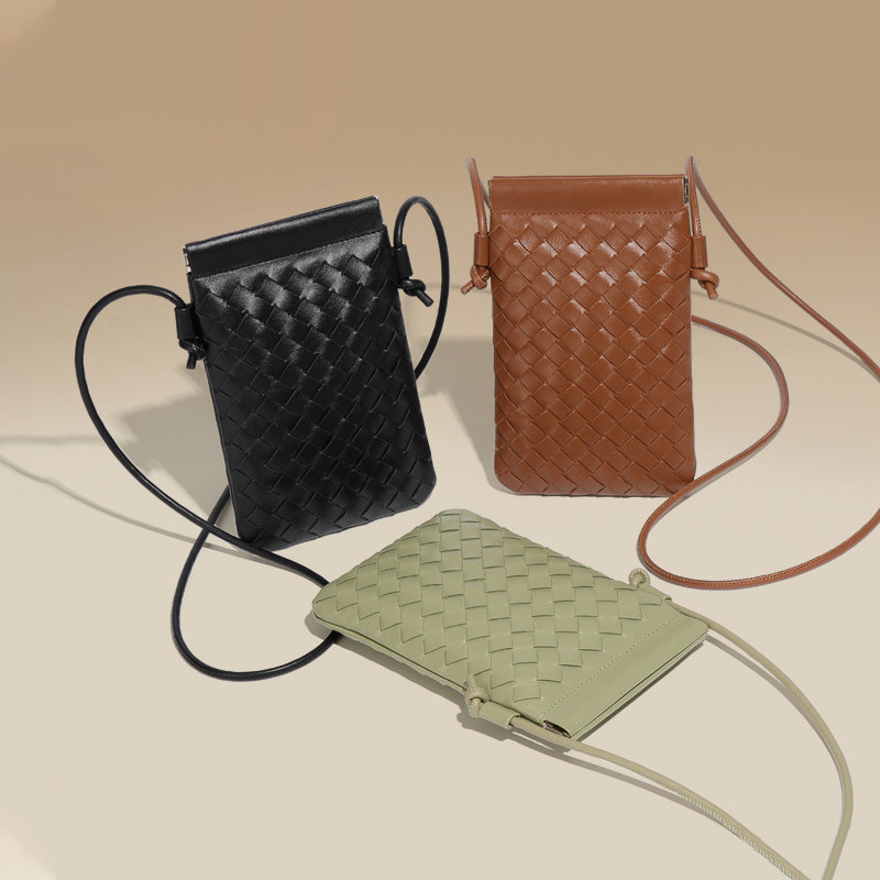 手机包迷你小包2024新款超薄编织手机包包简约韩版斜挎包小众高级