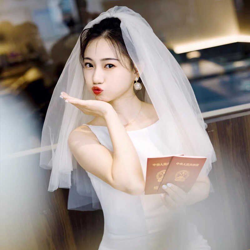 求婚高级感女拍照道具领证法式森系订婚蓬蓬头纱结婚新娘超仙头饰